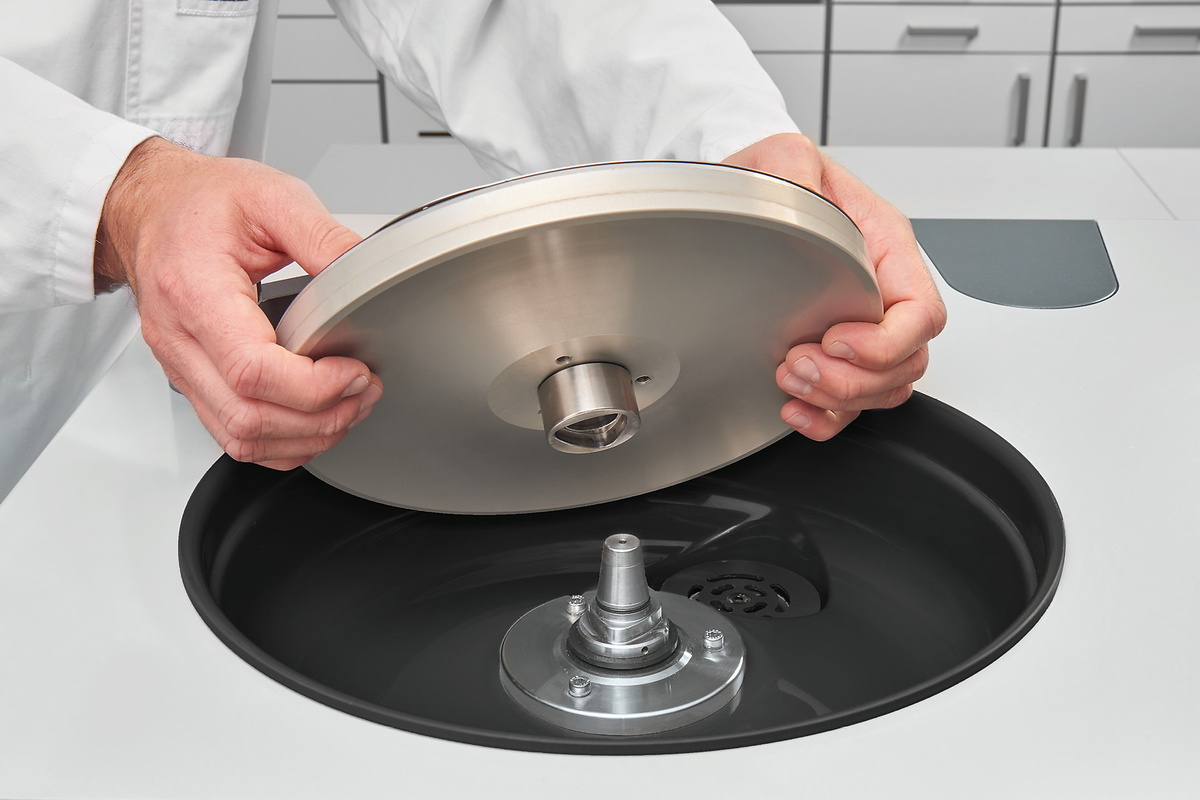 szlifierko-polerka qpol 300m1